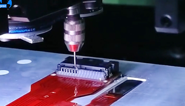 自動點膠機.jpg 自動點膠機.jpg